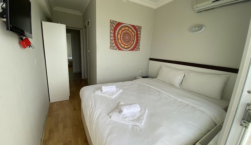 Basic Double Room
