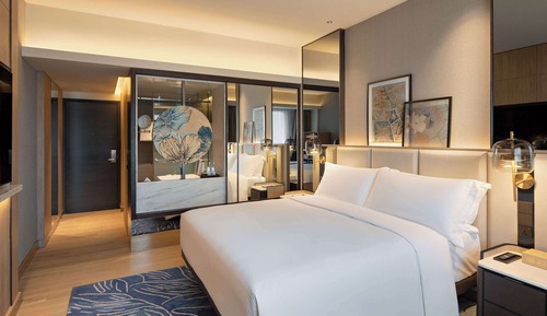 Executive Room, 1 Queen Bed