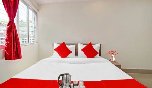 Classic Double Room, City View