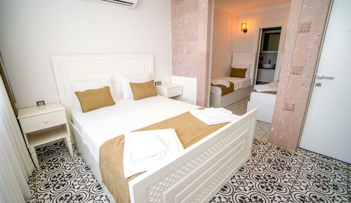 Family Quadruple Room