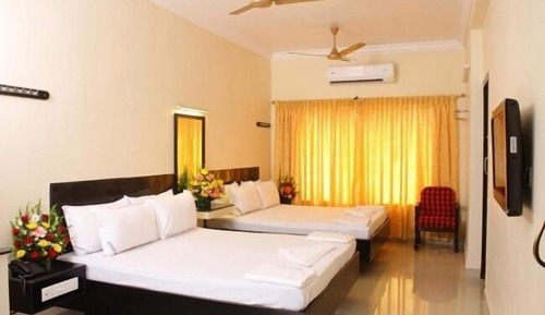 FAMILY TWIN BEDDED AC