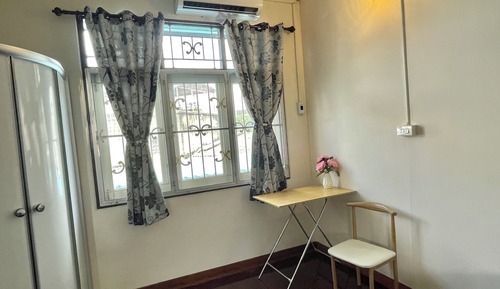Single Room, Shared Bathroom