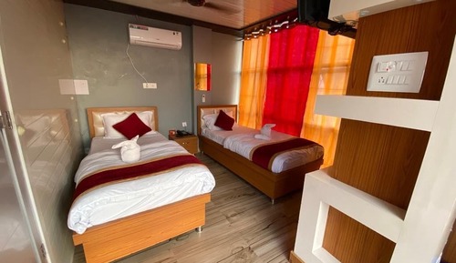 Deluxe Double or Twin Room, City View