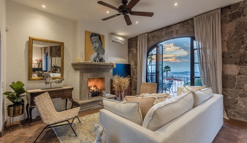 Exclusive Villa, 3 Bedrooms, Fireplace, Valley View