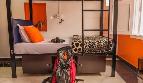 8 Bed Mixed Dorm