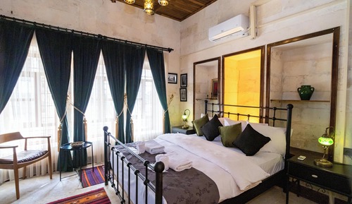 Basic Double Room