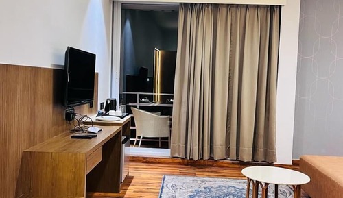Super Deluxe Room