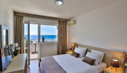 Standard Suite
