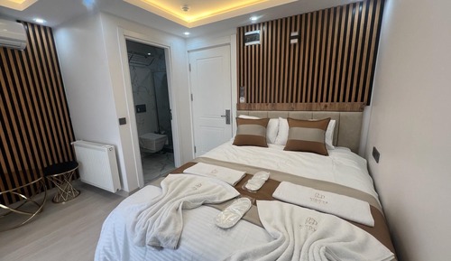 Exclusive Room