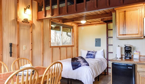 Basic Cabin, 1 Double Bed