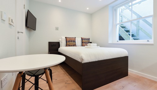 Lower Ground Floor Studio Apartment