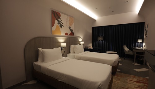 Deluxe Twin Room