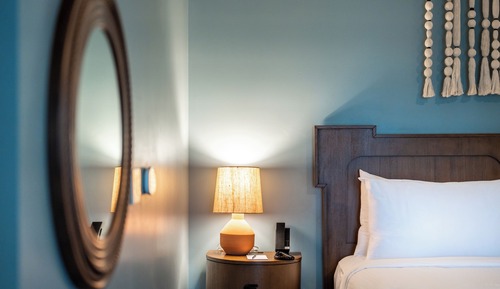 Room, 1 King Bed, Accessible (Resort)