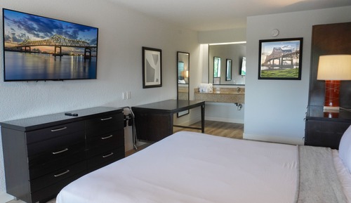 Economy Studio Suite