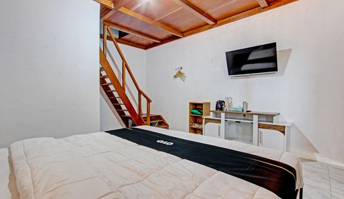 Deluxe Villa