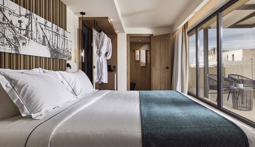 Deluxe Suite, Terrace, Partial Sea View