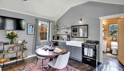 Cottage, 1 King Bed, Patio, Mountain View (6426 Old San Elm)