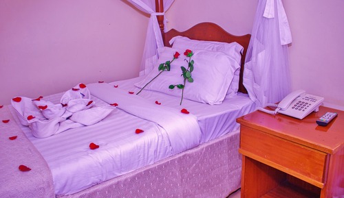 Standard Single Room