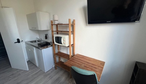 Room European Area 8