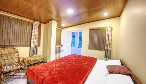 Exclusive Room