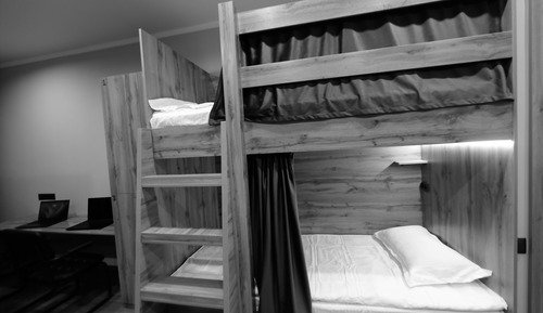 Economy Shared Dormitory, Men only, Shared Bathroom