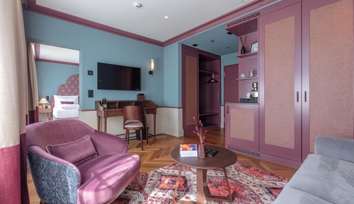 Junior Suite