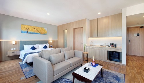 Executive Suite