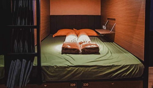 Economy Double Room, Mixed Dorm