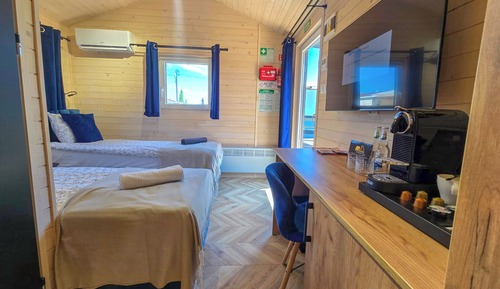 Exclusive Room