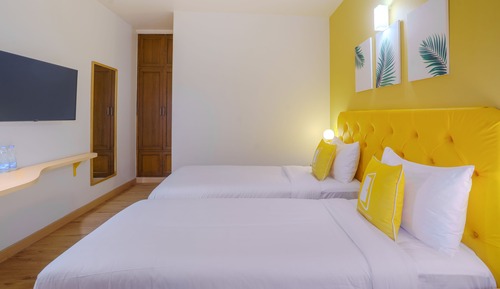 Deluxe Twin Room