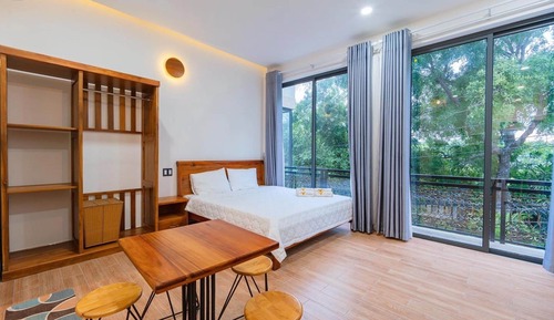 Deluxe Apartment