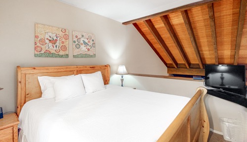 Room (Studio,Loft)