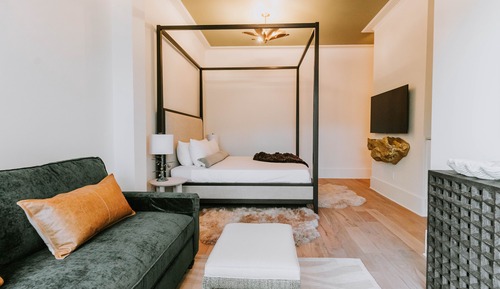 Deluxe Room (Morning Glory)