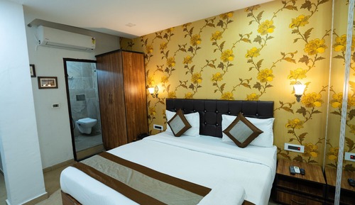 Deluxe Single Room