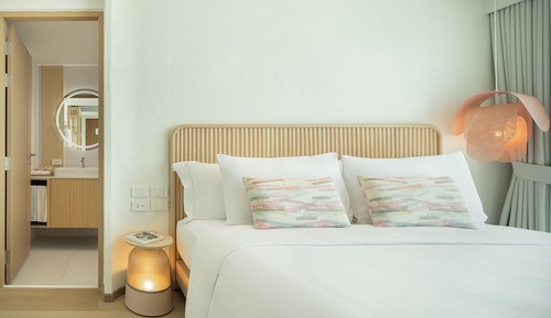 Cozy Panoramic Seaview Room