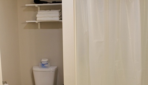 Economy Double Room, 1 Queen Bed