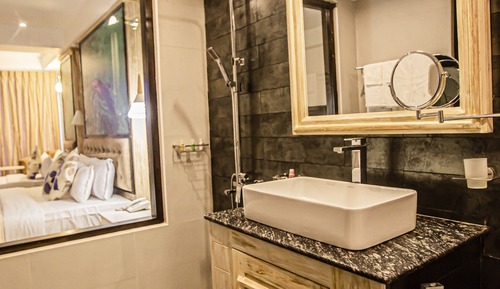 Deluxe Triple Room, Multiple Beds, Sea View