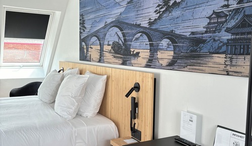 Executive Room