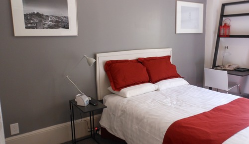 Deluxe Room, 1 Queen Bed