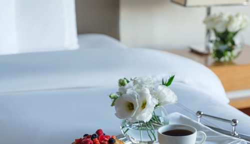 Suite, Jetted Tub