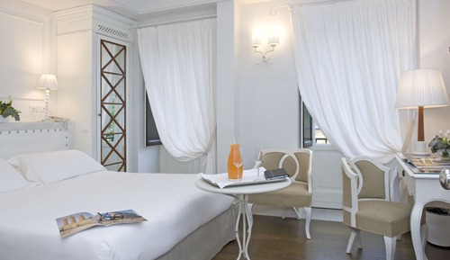 Classic Room, 1 Queen Bed