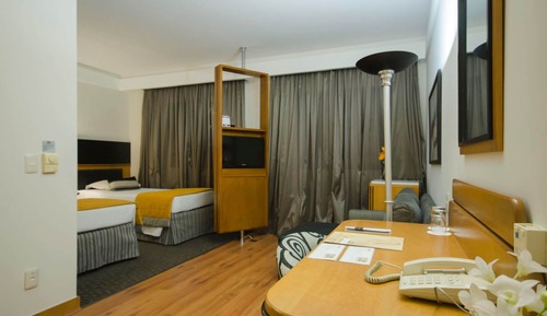 Standard Suite, 2 Twin Beds