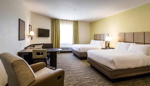 Studio Suite, 2 Twin Beds, Kitchen