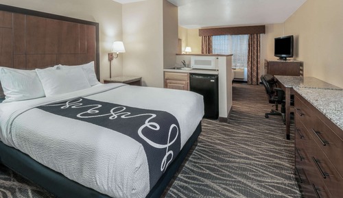 Room, Multiple Beds