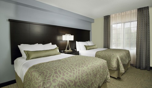 Suite, 2 Bedrooms, Kitchen