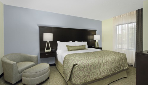 Suite, 2 Bedrooms, Kitchen