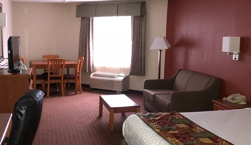 Family Suite, Multiple Bedrooms, Non Smoking