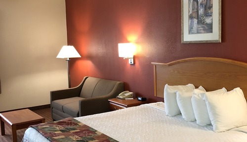 Standard Room, 1 King Bed, Smoking