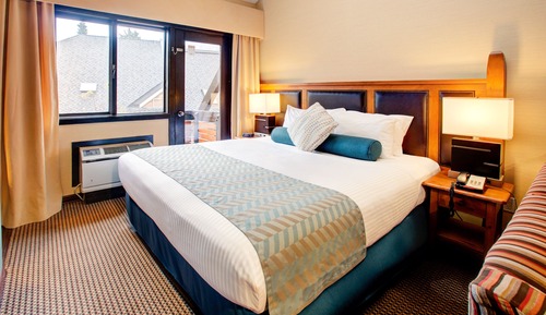 Studio Suite, 1 King Bed with Sofa bed, Balcony