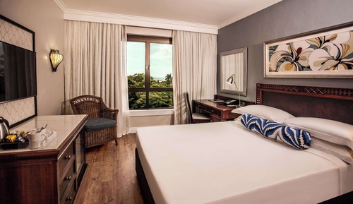 Standard Room, 1 Queen Bed, Pool View